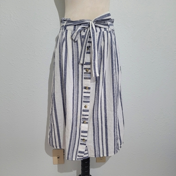 Chances R Skirt Women Size M Cotton Blend Button Front With Pockets Blue Stripes - Picture 1 of 9